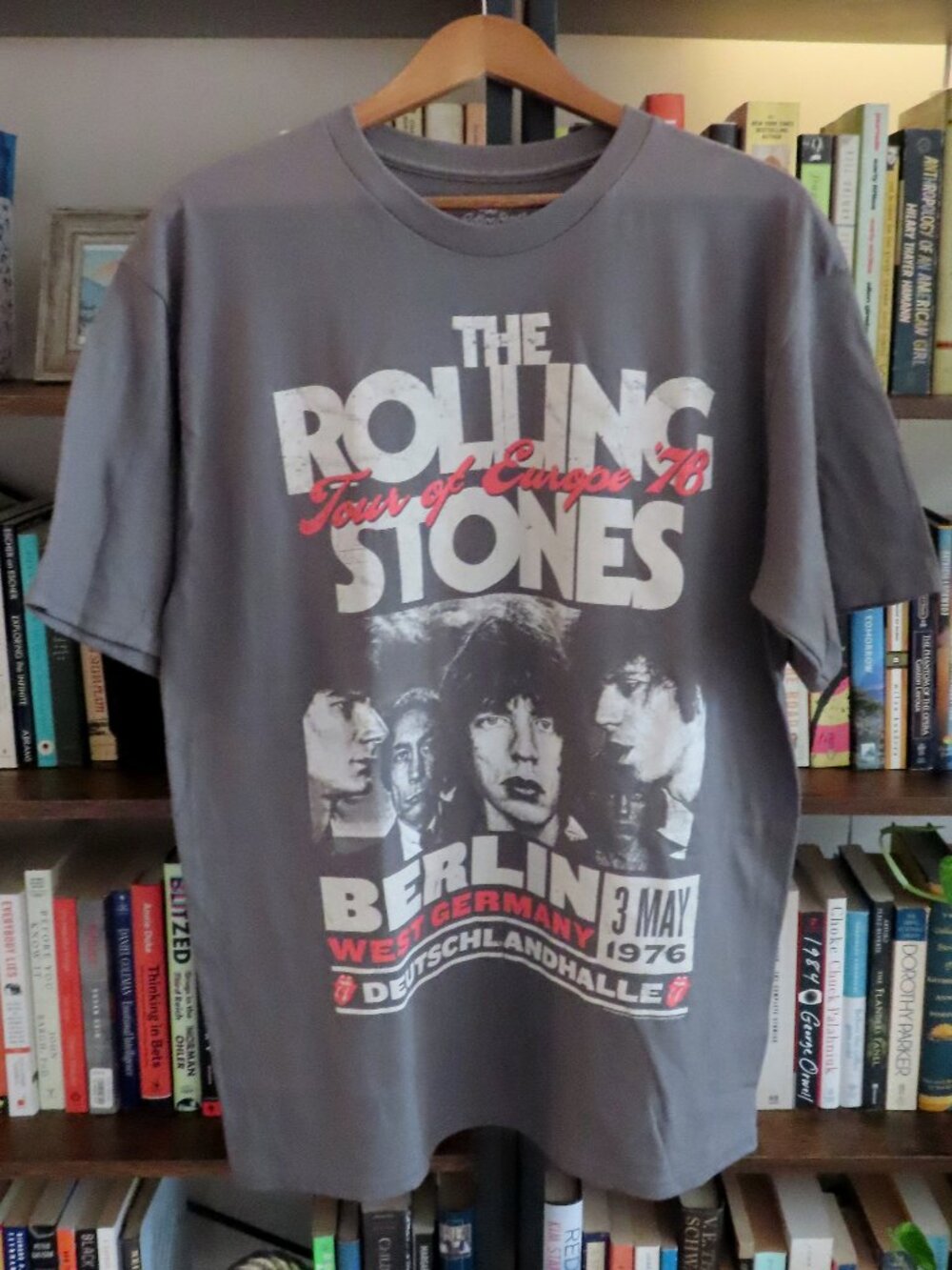 Rolling Stones graphic band Tshirt West Berlin 1976